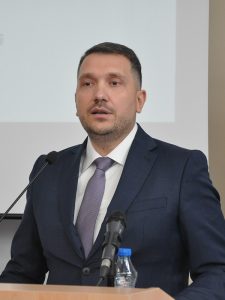 Miroslav Knežević 600×800 Miroslav Knežević